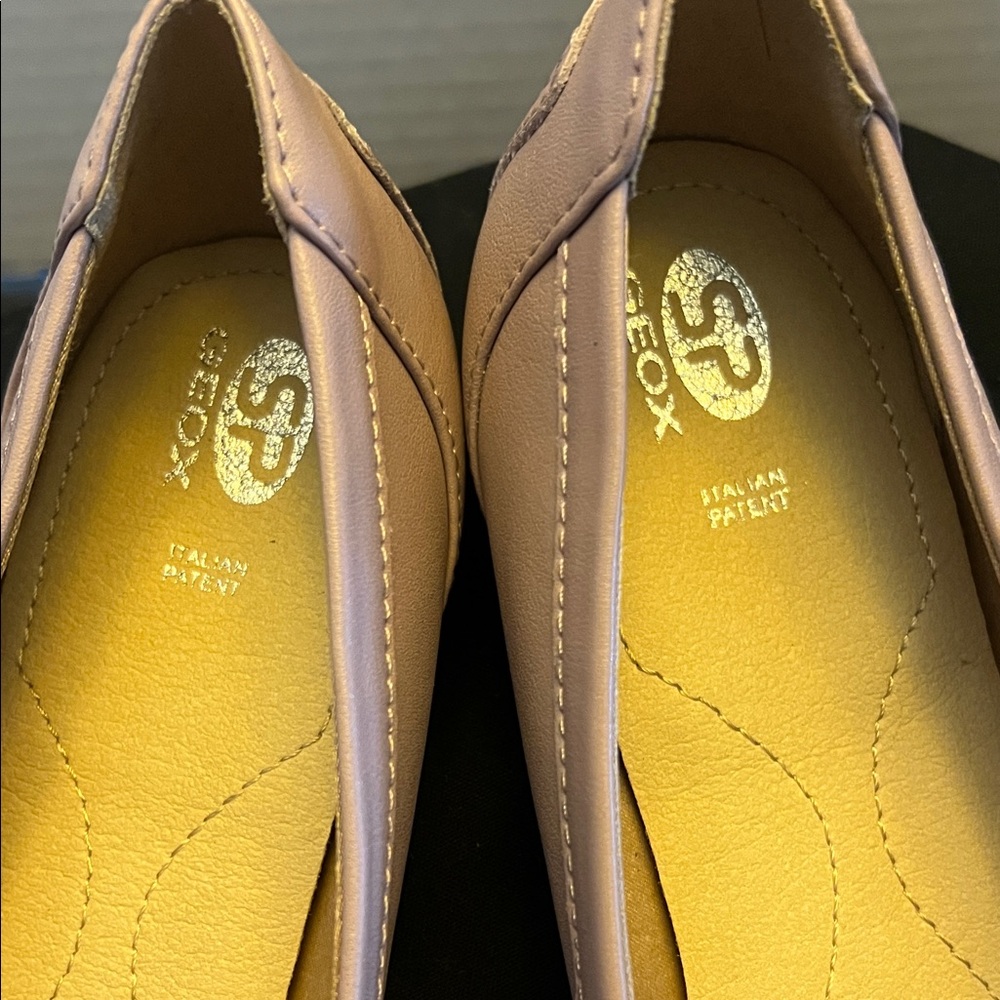 Sz 8 Geox D Charlene leather ballet flats in pink - Picture 2 of 12